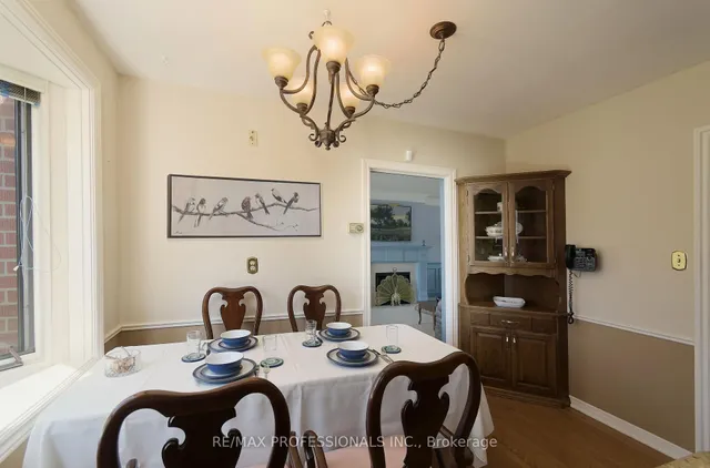 Additional image 14 of 28 Markwood Cres