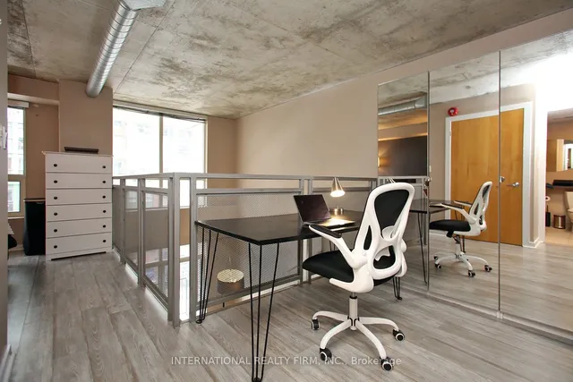 Additional image 17 of 800 King St Unit 408