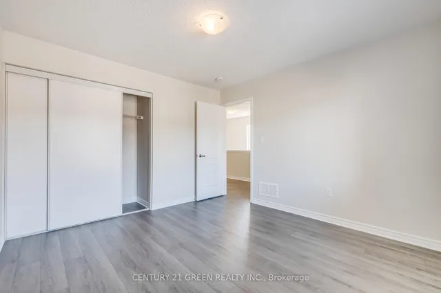 Additional image 35 of 34 Dredge Crt