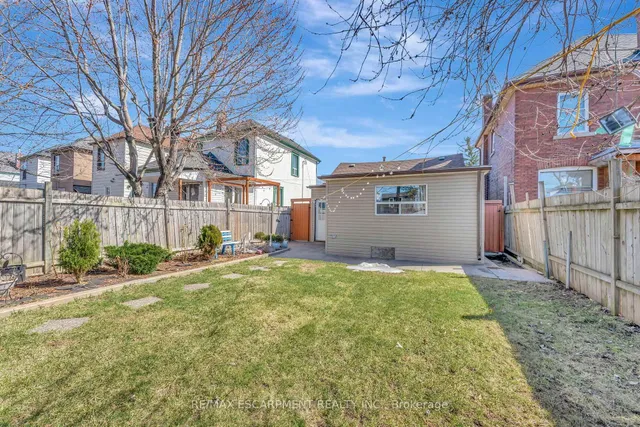 Additional image 19 of 159 Grosvenor Ave