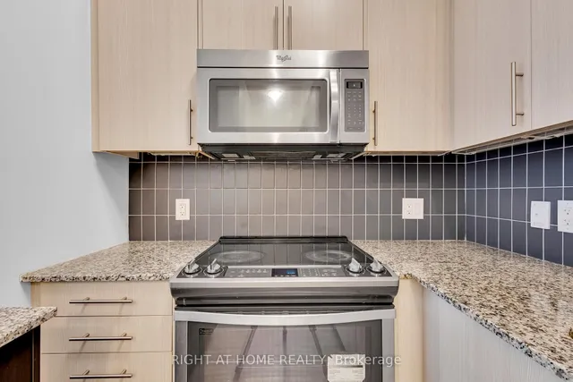 Additional image 24 of 85 Duke St Unit 105