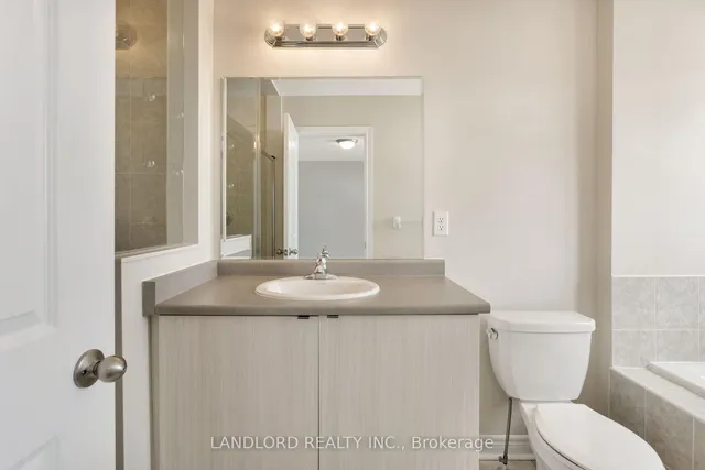 Additional image 25 of 116 Finegan Circ