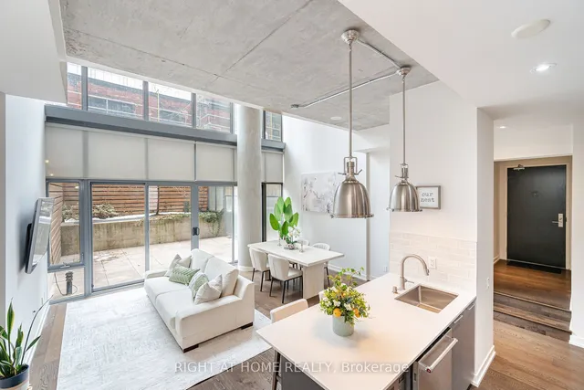 Additional image 18 of 650 King St Unit 106