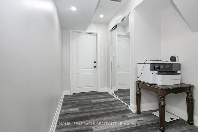 Additional image 39 of 5 Emily St