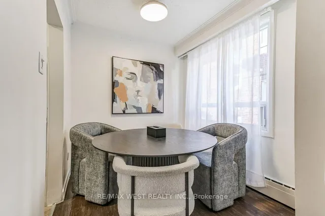 Additional image 8 of 136 Portland St