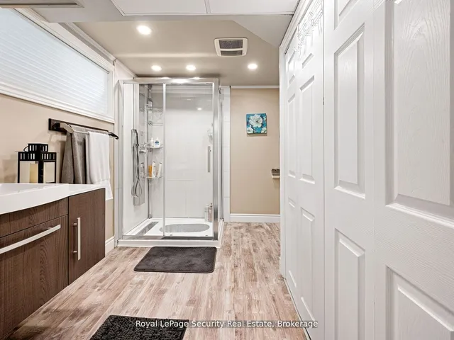 Additional image 31 of 2 Maitland Ave