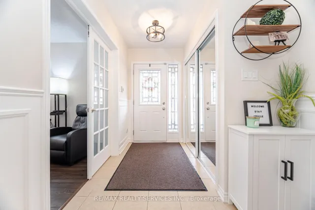 Additional image 3 of 14 Allium Rd