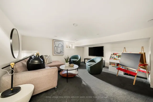 Additional image 31 of 45 Austin Ave