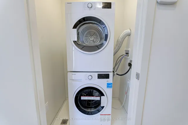 Additional image 29 of 62 Sky Harbour Dr Unit 405