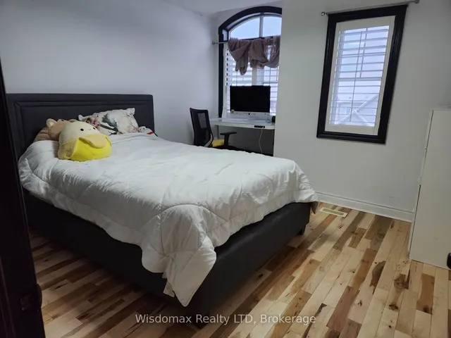 Additional image 15 of 31 Sunvale Pl Unit 5