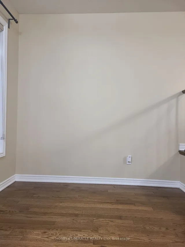 Additional image 21 of 37 SADIELOU Blvd