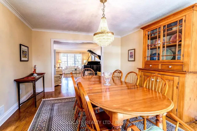 Additional image 10 of 7 Poplar Heights Dr