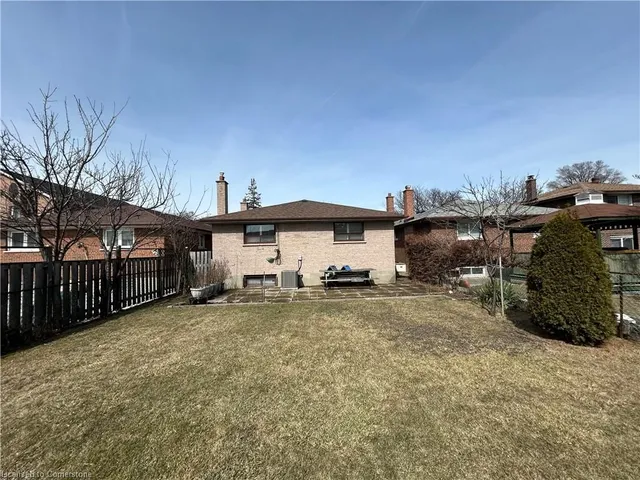 Additional image 40 of 85 Downsview Ave