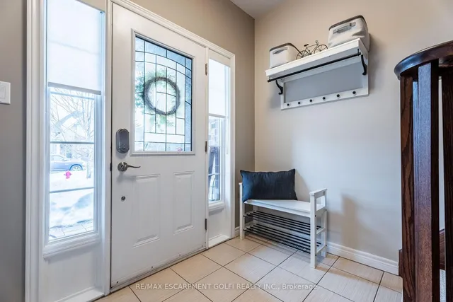 Additional image 4 of 48 Galileo Dr