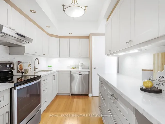 Additional image 16 of 2045 Lake Shore Blvd Unit 1008