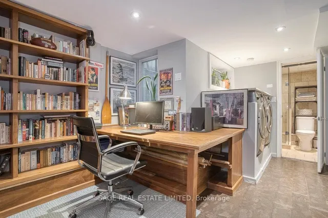 Additional image 38 of 76 Mitchell Ave