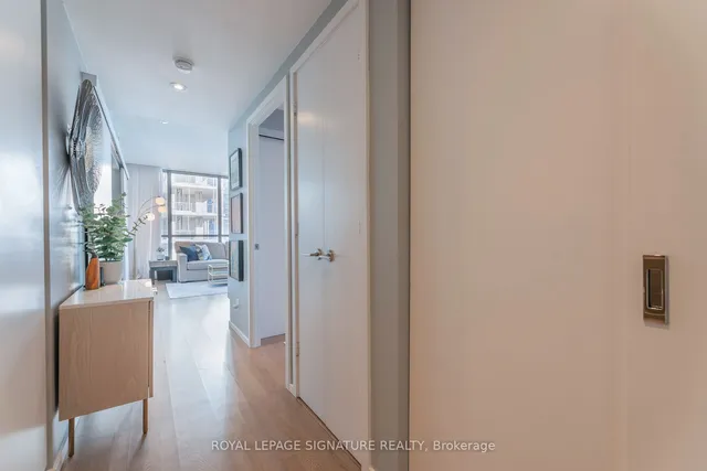Additional image 3 of 8 Charlotte St Unit 2006
