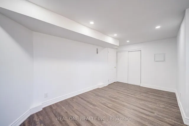 Additional image 28 of 1 Barwell Cres