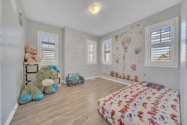 Additional image 26 of 97 Miracle Tr