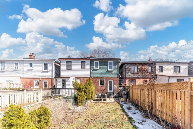 Additional image 49 of 46 Thyra Ave