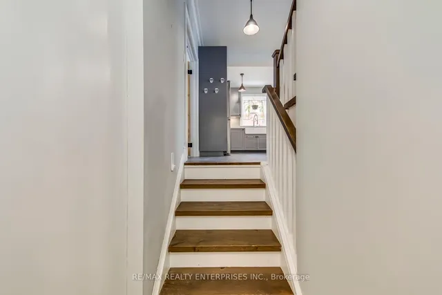 Additional image 6 of 29 Pinehurst Cres