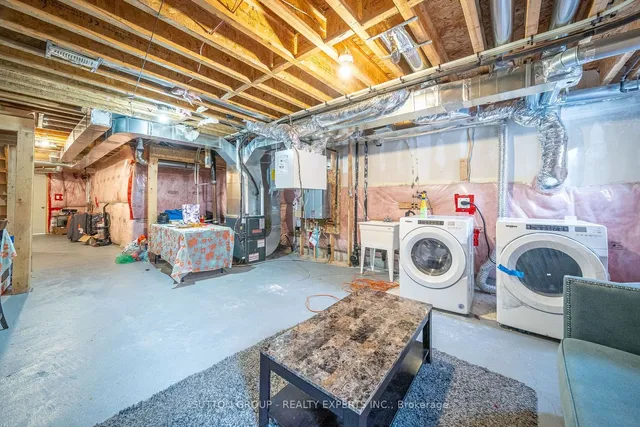 Additional image 36 of 50 Adventura Rd