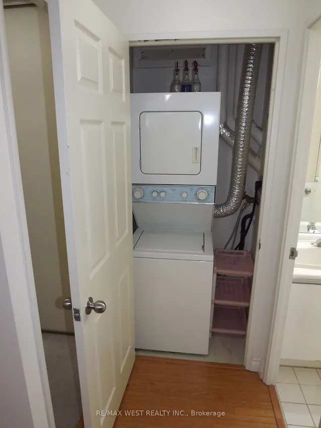 Additional image 10 of 7 Bishop Ave Unit 2203