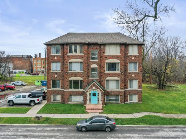1055 Philip St, Detroit, MI 48215