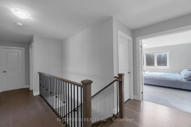 Additional image 20 of 594 Queen Mary Dr