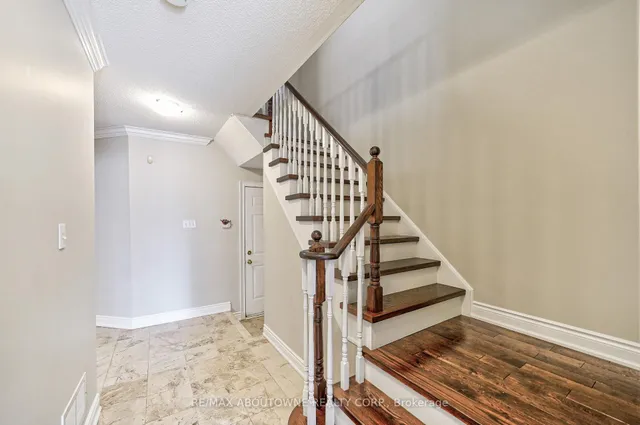 Additional image 17 of 6098 Rowers Cres