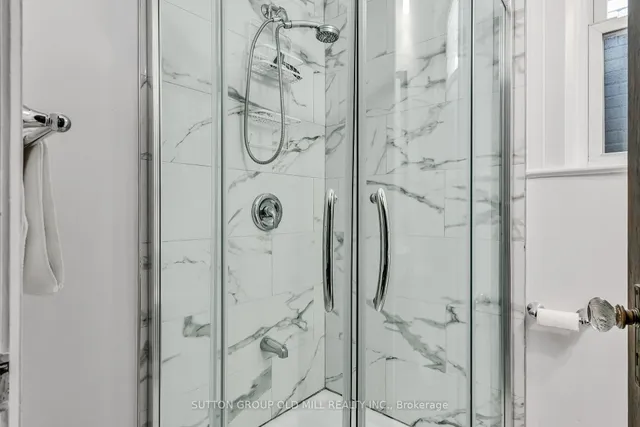 Additional image 21 of 41 Fourth St