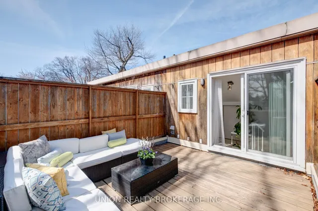 Additional image 26 of 2357 Queen St Unit 7