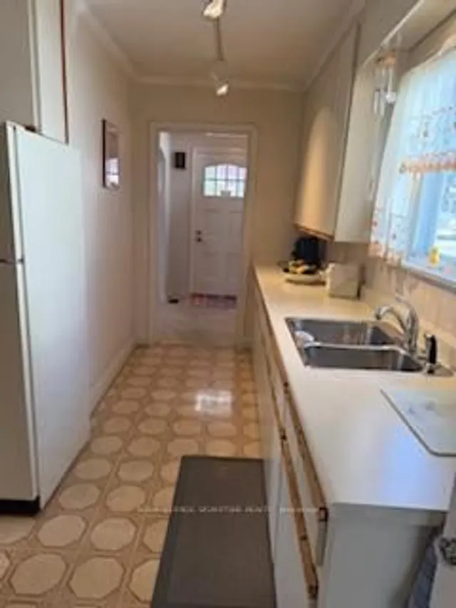 Additional image 7 of 7 Brumwell St