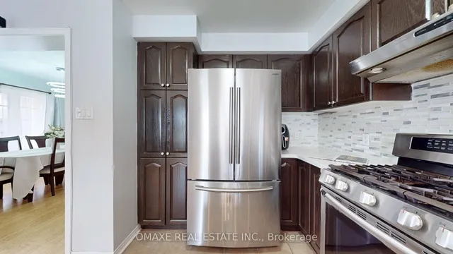 Additional image 15 of 1 Deckman St