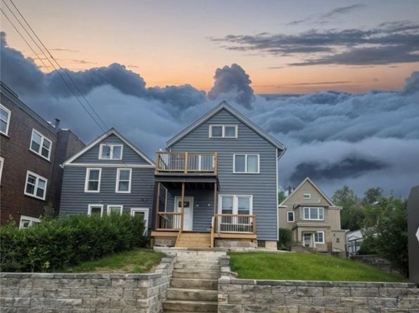 2067 Murray Hill Rd, Cleveland, OH 44106