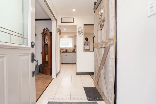 Additional image 8 of 202 ARCHDEKIN Dr