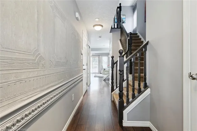 Additional image 5 of 7 Upper Mercer St Unit A4