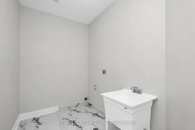 Additional image 32 of 20 Kessler Dr