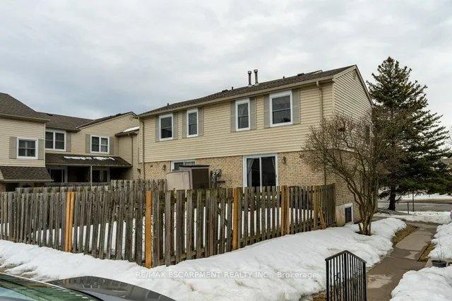 Additional image 4 of 1300 Upper Ottawa St Unit 49