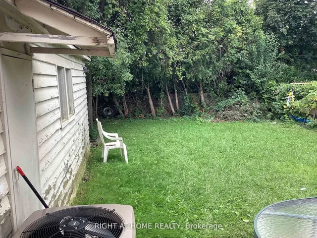 Additional image 18 of 1226 Warden Ave