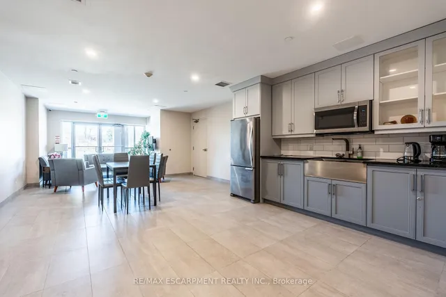 Additional image 30 of 4040 UPPER MIDDLE Rd Unit 102