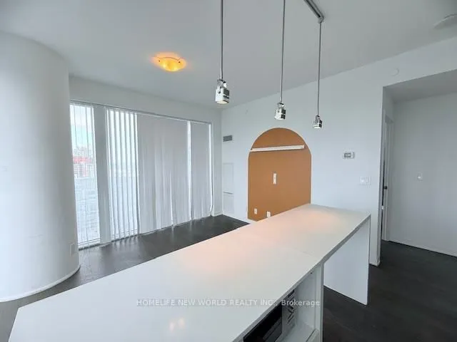 Additional image 4 of 100 Harbour St Unit 6104