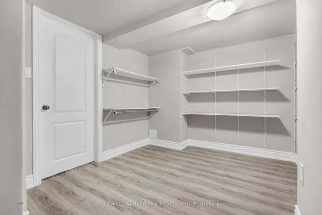 Additional image 43 of 5 Amaryllis Dr