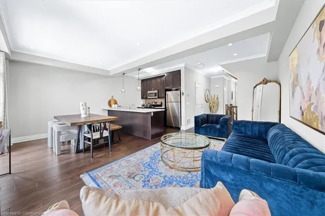 Additional image 10 of 75 Southshore Cres