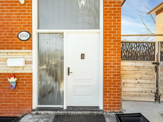 Additional image 3 of 6849 Darcel Ave