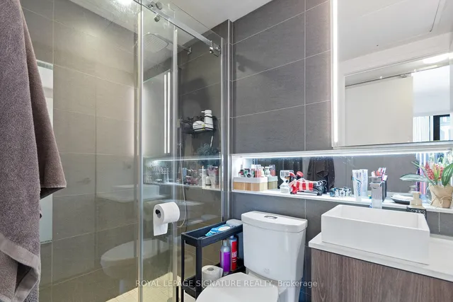 Additional image 9 of 215 Queen St Unit 711