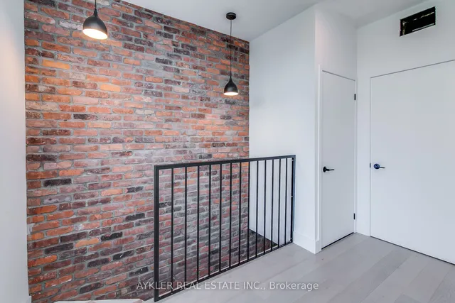 Additional image 18 of 901 Queen St Unit 604