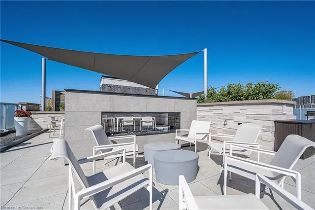 Additional image 31 of 101 Locke Street St Unit 314