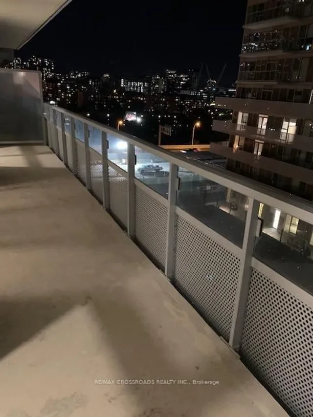 Additional image 12 of 15 Lower Jarvis St Unit 719