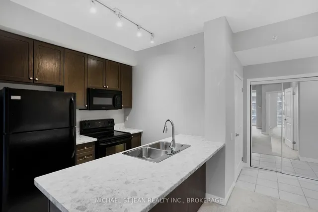 Additional image 22 of 85 Robinson St Unit 702